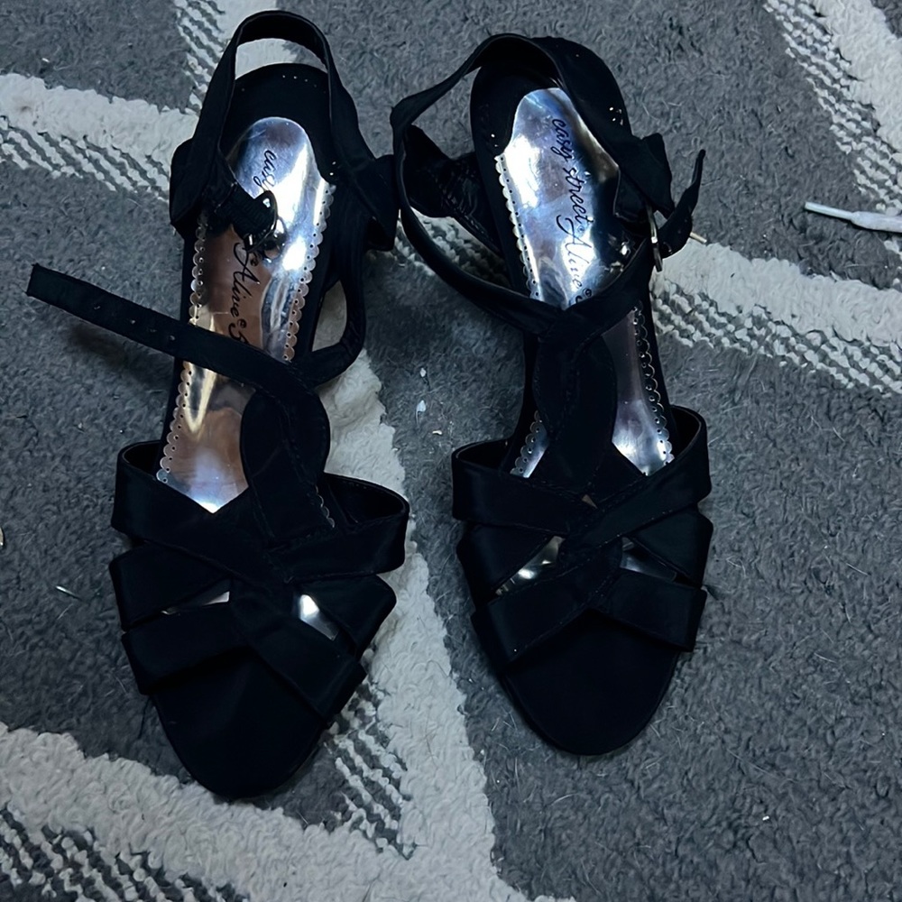 Black heals